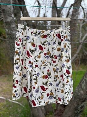 Floral Skort in Cream with Red, Purple & Mustard Blooms